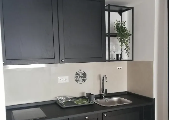 Appartement Theos-titova *